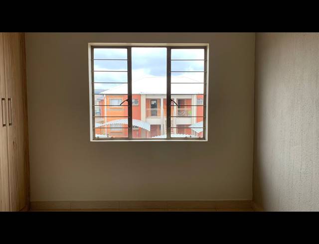 2 BEDROOM APARTMENT FOR SALE IN ANDEON